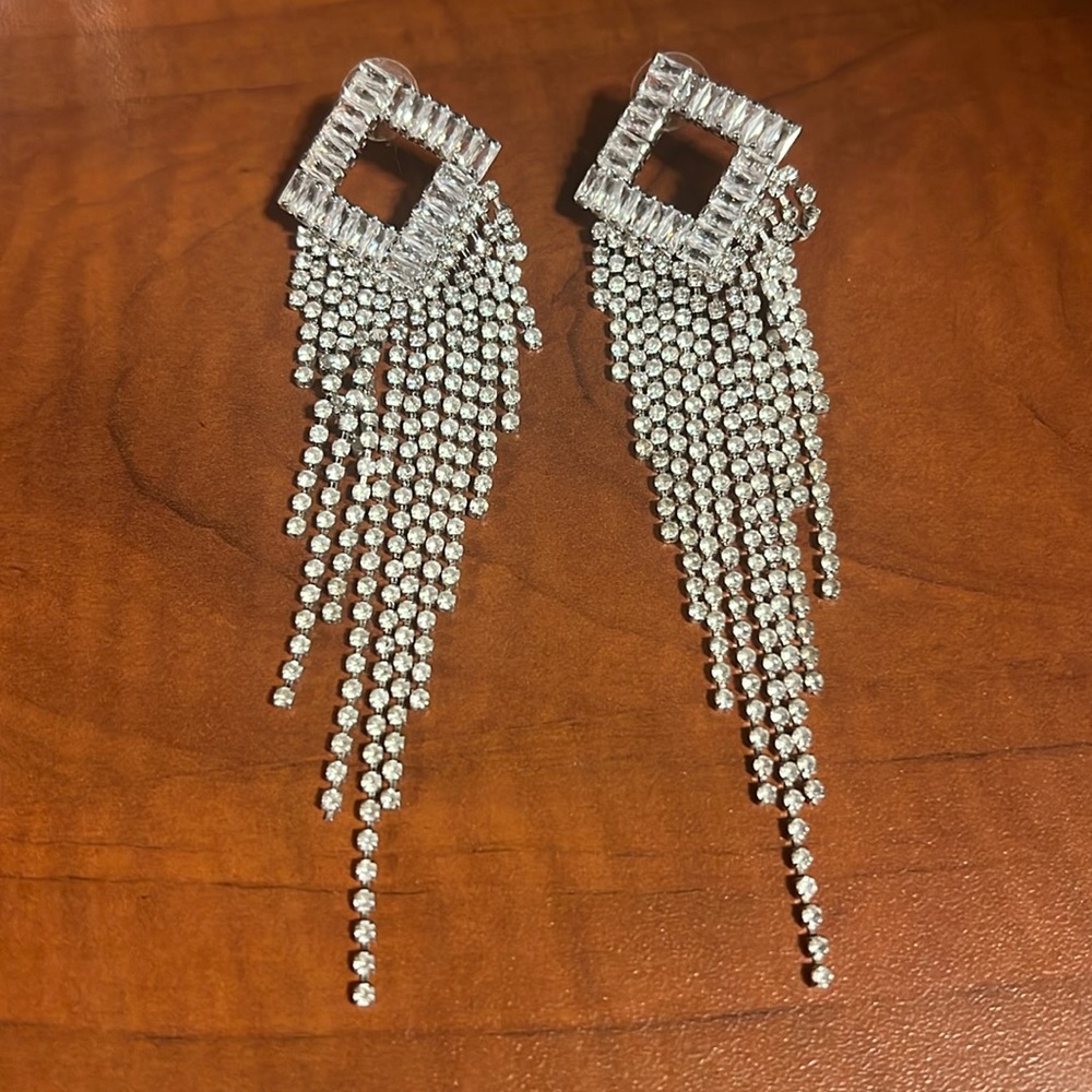 Diamon long earrings
